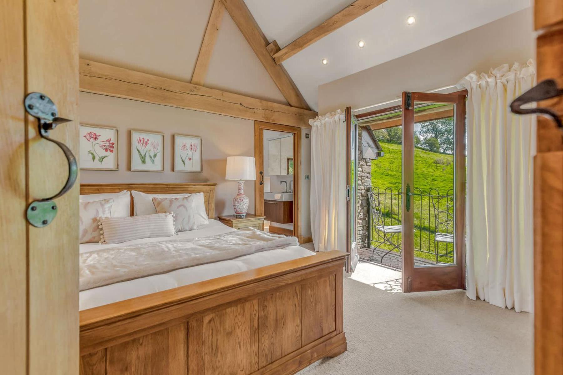 Hilltop View With Hot Tub Brecon Extérieur photo